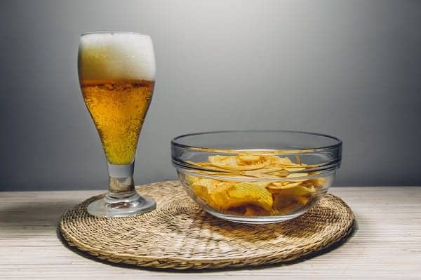 The Surprising Connection between Binge-Drinking and Binge-Eating