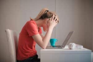 learn these natural ways to reduce anxiety