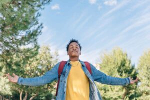natural alternatives to xanax - a man relaxing naturally